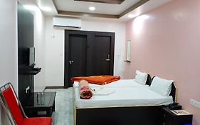 Hotel Sunaina International